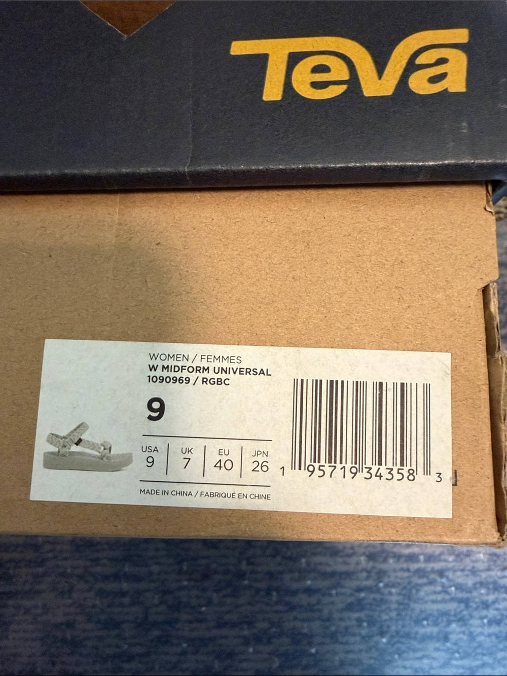 NEW Teva Midform Universal Sandal; retro pastel NIB - Picture 5 of 5